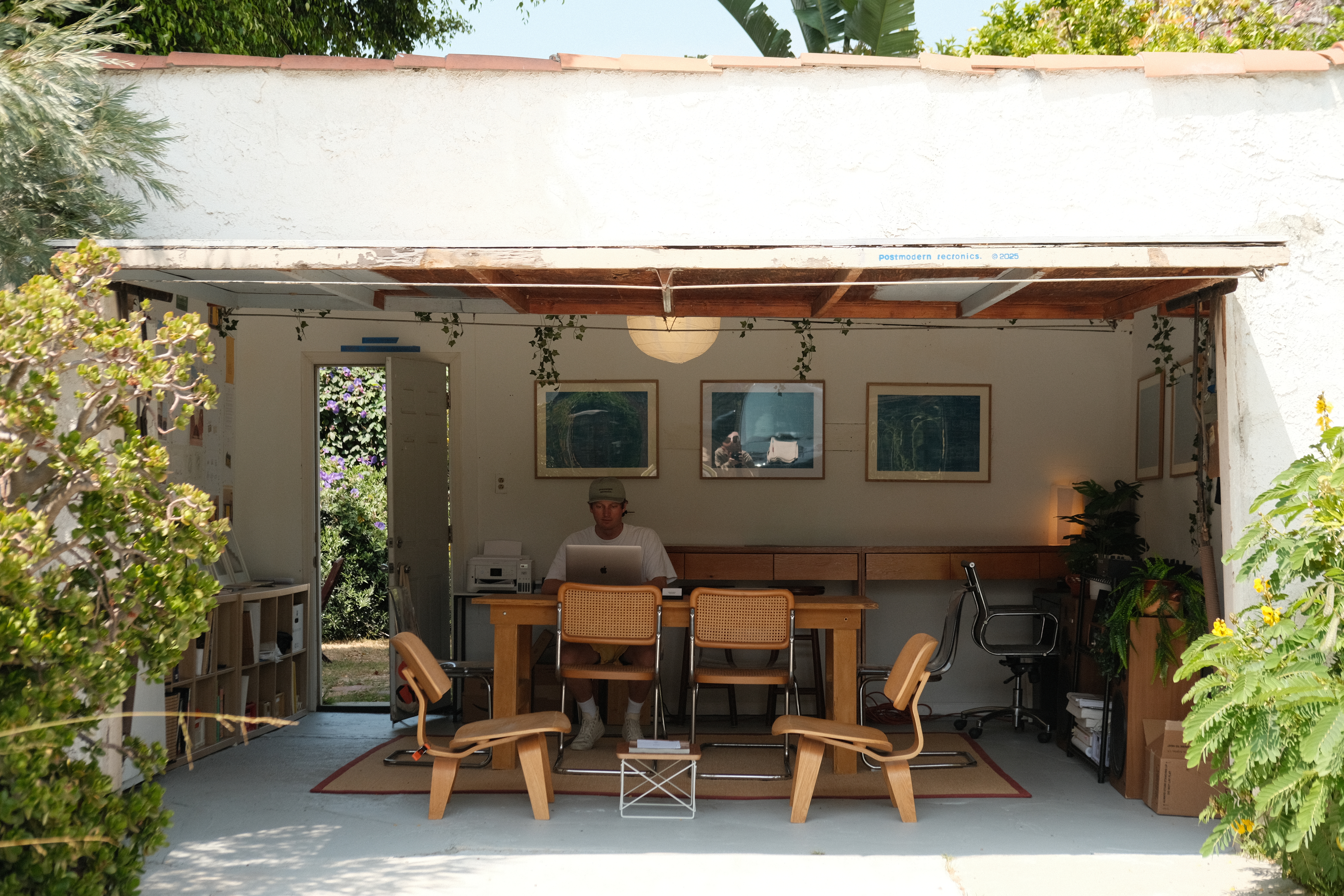 Design Studio — listening station